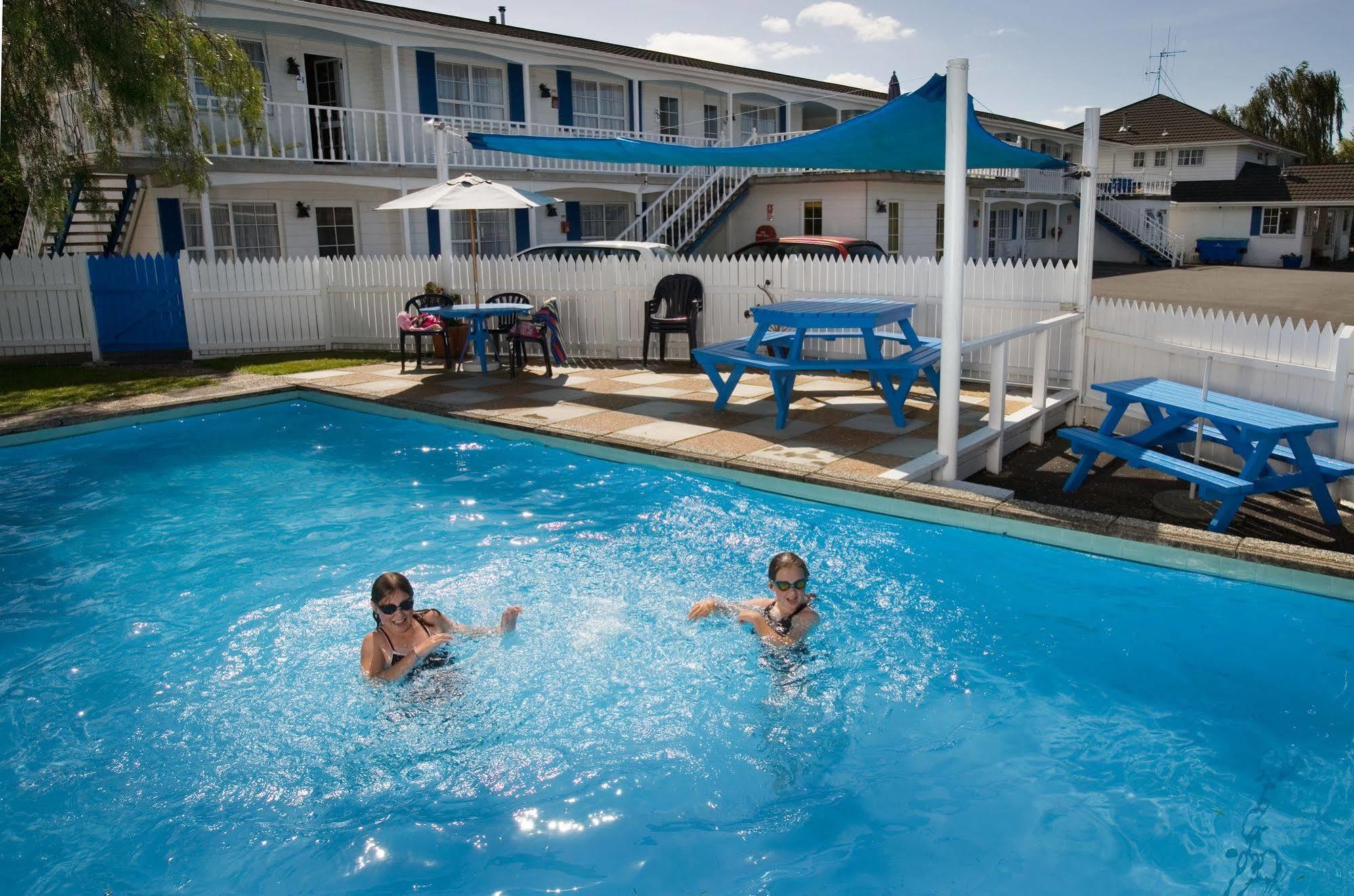 Boundary Court Motor Inn Hamilton Extérieur photo